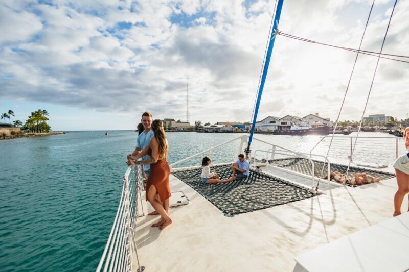 Oahu: Waikiki Sunset Catamaran Cocktail Cruise - FAQs