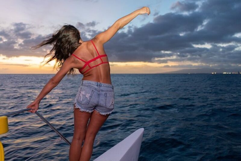 Oahu: Waikiki Sunset Catamaran Sail and Swim - Key Points