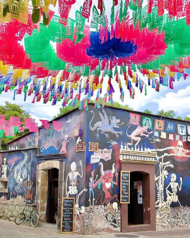 Oaxaca and its colors: Walking City Tour - Practical Details & Tips