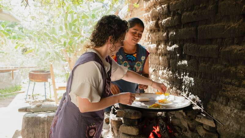 Oaxaca: Authentic Zapotec Cooking: From Market to Table - Authenticity and Cultural Respect