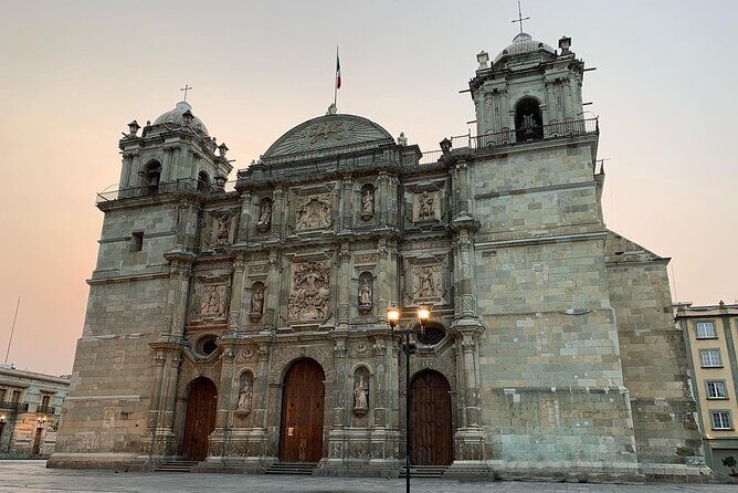 Oaxaca City tour - Santo Domingo museum & the colorful market - Exploring Oaxaca City: Santo Domingo Museum & the Vibrant Market Tour