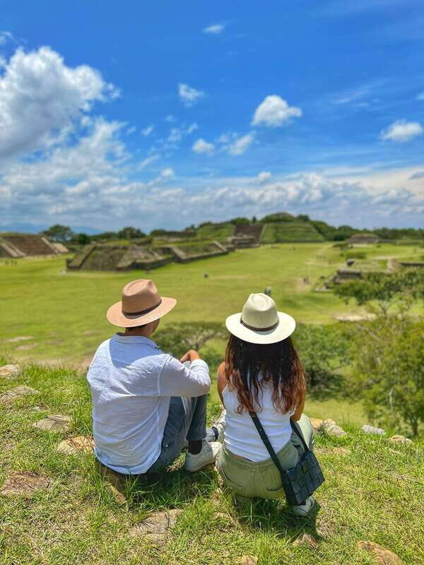 Oaxaca: Monte Albán, Hierve el agua, Mezcal and Teotitlán - Exploring Oaxaca: Monte Albán, Hierve el Agua, Mezcal, and Teotitlán