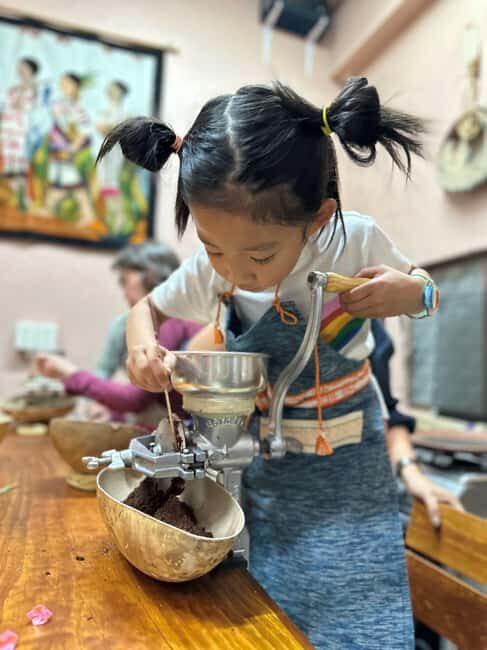 Oaxaca: The Cocoa Experience, from the Grain to Your Cup - Making Your Own Chocolate