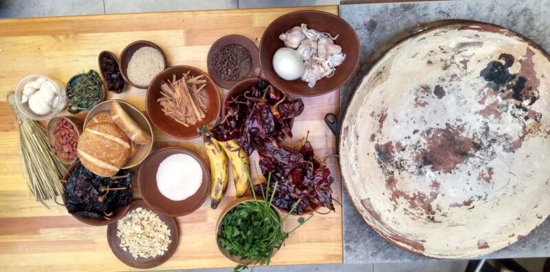 Oaxaca: Traditional Oaxacan Cooking Class - Key Points