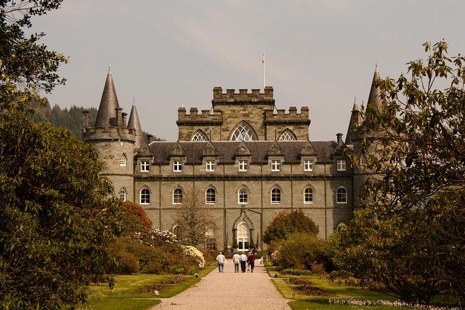 Oban, Glencoe, Highlands Lochs & Castles Small Group Day Tour from Glasgow - What to Expect on the Tour