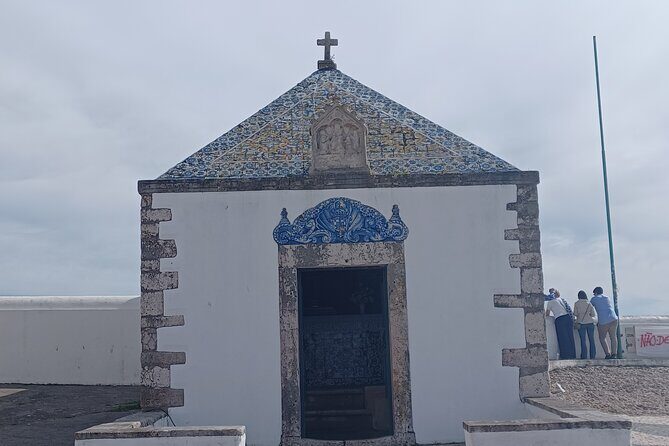 Óbidos - Nazaré - Mafra (National Palace of Mafra)Private tour from Lisbon - Starting the Day: Pickup and First Impressions