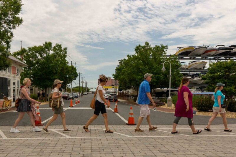 Ocean City: Bay Hopping Food Boat Tour with Tastings - Who is This Tour Best Suited For?