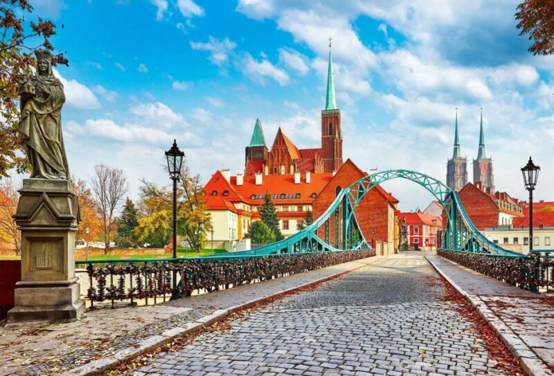 Oder river cruise and walking tour of Wroclaw - A Deep Dive into the Tour Experience