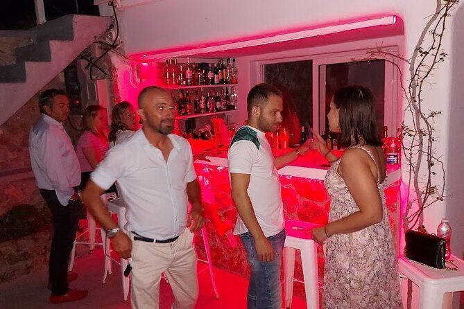 Odysseys House Santorini - FAQ