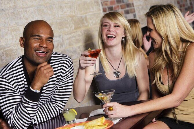 Off the Beaten Path: 16th Street and Adams Morgan Neighborhood Tour - Exploring Washington DC’s Hidden Neighborhoods: Off the Beaten Path in Adams Morgan and Columbia Heights