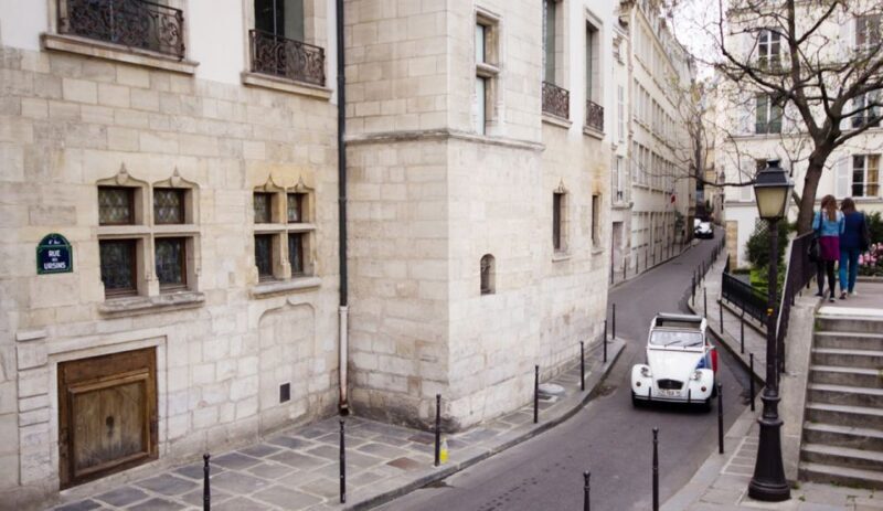 Off-the-Beaten Track in Paris: 2-Hour Vintage 2CV Tour - Detailed Breakdown of the Tour Stops