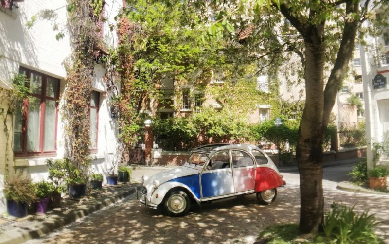 Off-the-Beaten Track in Paris: 2-Hour Vintage 2CV Tour - Overall Feel & Who It’s Best For