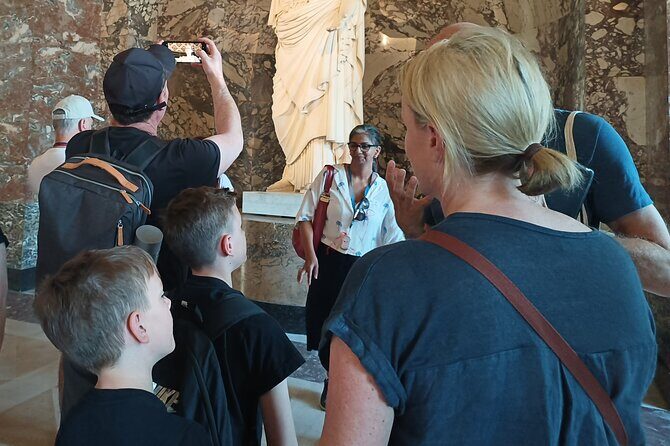 Off the Crowds Louvre private tour by night for Kids w/fast entry - The Sum Up