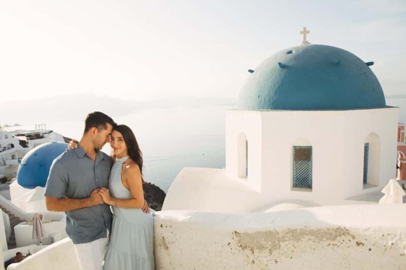 Oia: 30' photo session for couples or solo travelers - What’s Included & What’s Not