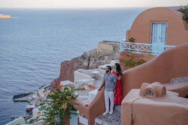 Oia: Couple Photoshoot Seprate Entrance to Blue Dome - An In-Depth Look at the Experience