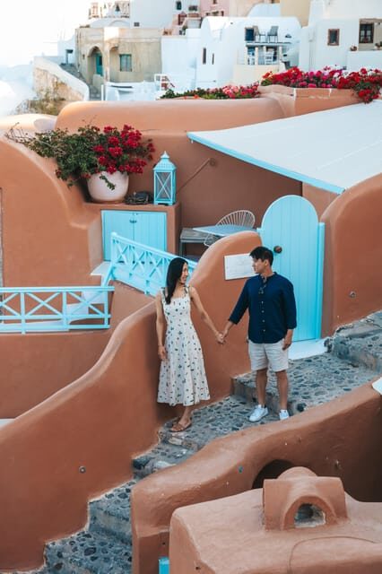 Oia: Couple photoshoot with 30 edited Photos - Who Is This Experience Best For?