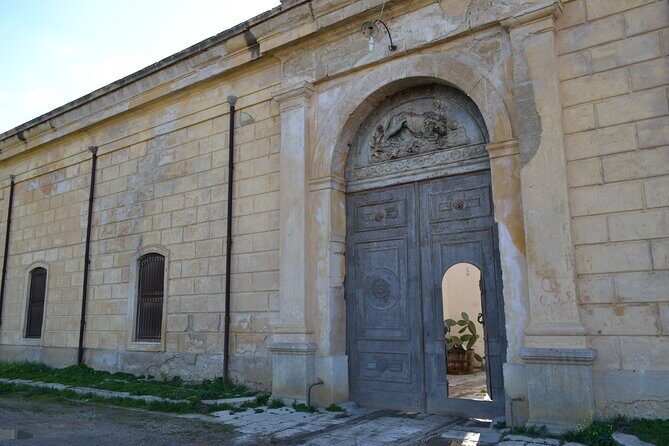 Oil Tour in Historic Baglio Florio Adamo with Lunch - FAQ