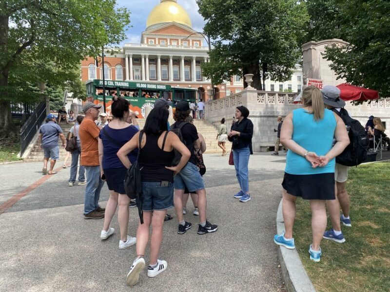 Old Boston: Beacon Hill & Back Bay Walking Tour in French - Who Should Consider This Tour?