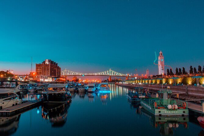 Old Montreal at Twilight Walking Tour Semi-Private - The Sum Up
