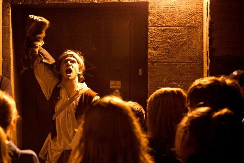 Old Montreal: Traditional Ghost Walk of the Haunted City - Exploring the Haunted Streets of Old Montreal