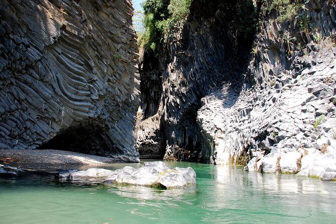 Old Sicily discovery and Etna wine tasting tour from Taormina - Discovering Sicily’s Hidden Corners: What the Tour Involves