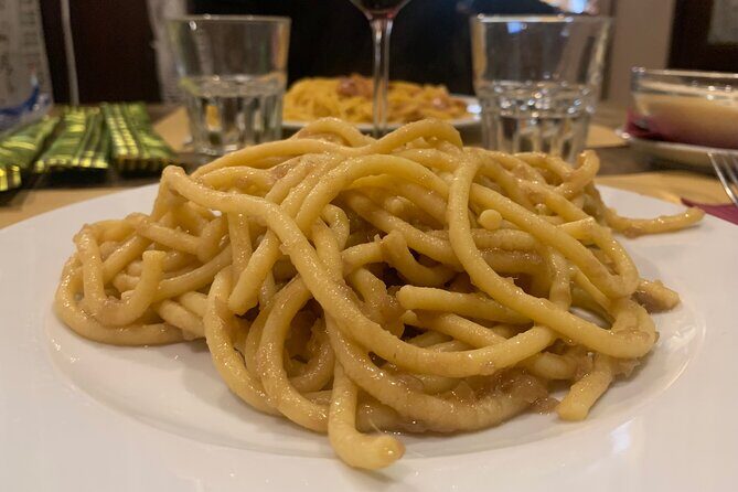 Old Taverns and Rialto Market Food Adventure (for hungry foodies) - FAQ