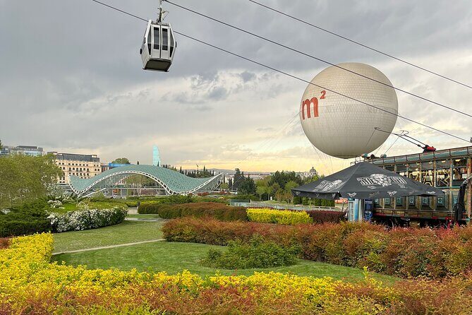 Old Tbilisi Private Walking Tour with Wine Tasting and Cable Car - Key Points