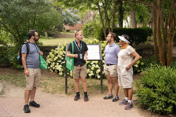 Old Town Alexandria in a Day with Round Trip Ferry Cruise - FAQs