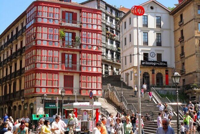 Old Town Bilbao Tour in small group - Who Is This Tour Best Suited For?