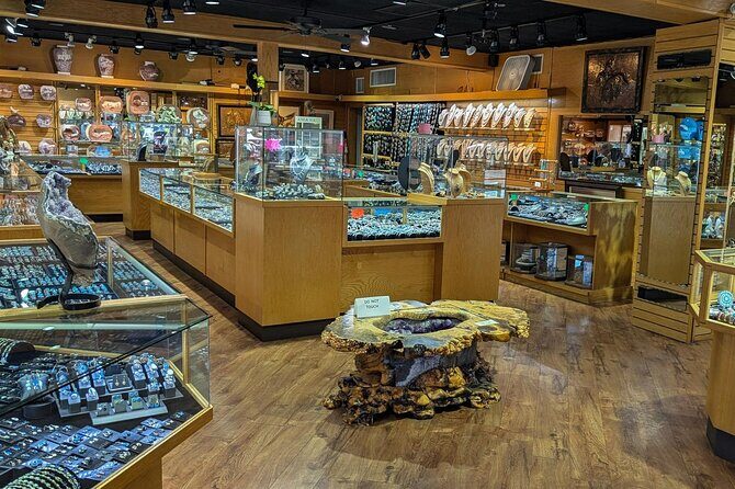 Old Town Scottsdale's Art District: A Self-Guided Tour - Who Is This Tour Best For?