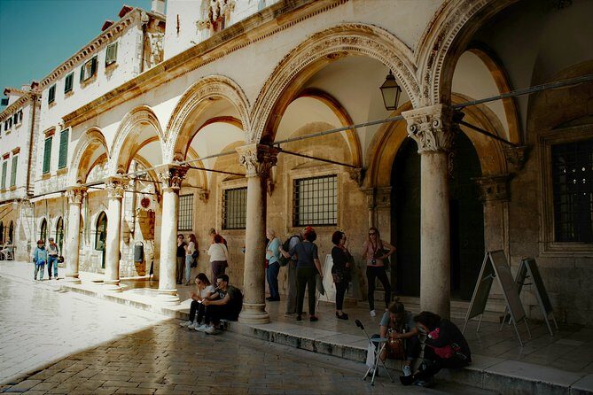 Old Town Secrets Walking Tour - Who Should Consider This Tour?