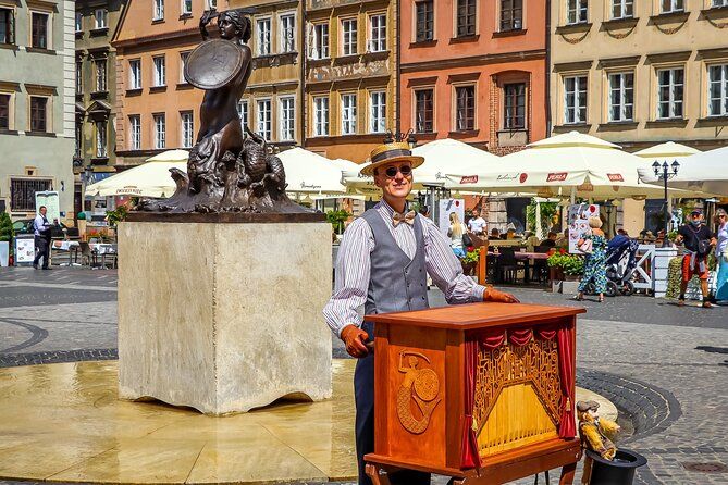 Old Town Warsaw Walking Tour - Stop 1: Krakowskie Przedmieście and Chopin’s Heart