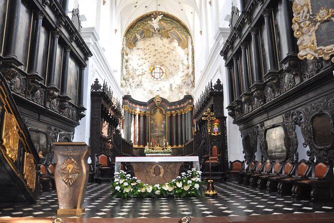 Oliwa Cathedral in Gdansk & Trip to Park - 2h private trip by luxury car - A Closer Look at the Tour Experience