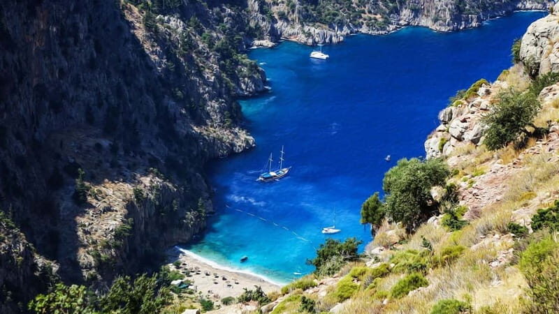 Ölüdeniz: Blue Cave, Butterfly Valley & Lunch Boat Tour - The Experience: Pros and Cons