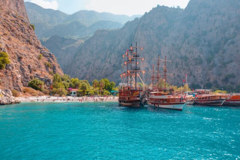 Ölüdeniz: Butterfly Valley Boat Trip with Buffet Lunch - Food and Drinks: The Buffet Lunch