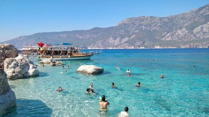 Oludeniz: Butterfly Valley, St. Nicholas Island incl. Lunch - Who Will Appreciate This Experience?