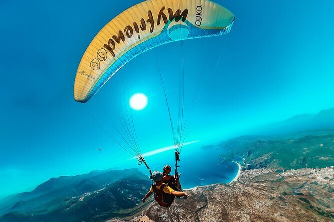 Oludeniz Paragliding in Fethiye Turkey - The Authentic Experience