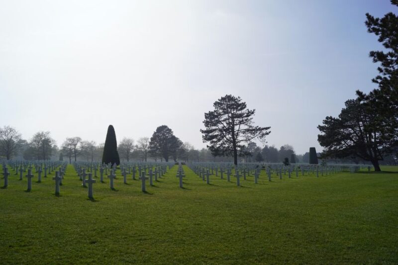 Omaha Beach and Colleville Cemetery Private Walking Tour - Key Points