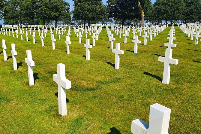Omaha Beach and Colleville Cemetery Private Walking Tour - What to Expect from the Omaha Beach and Colleville Cemetery Tour