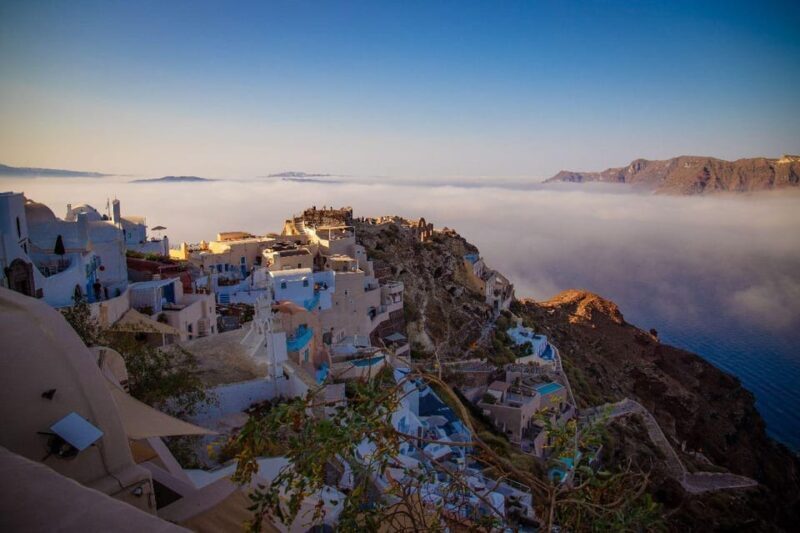 One-Day Escape to Enchanting Santorini - What’s Included and What’s Not