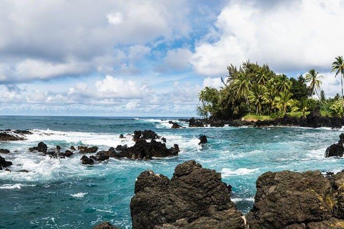 One Day Heavenly Hana Tour: Island Hopping from Oahu to Maui - Is This Tour Right for You?
