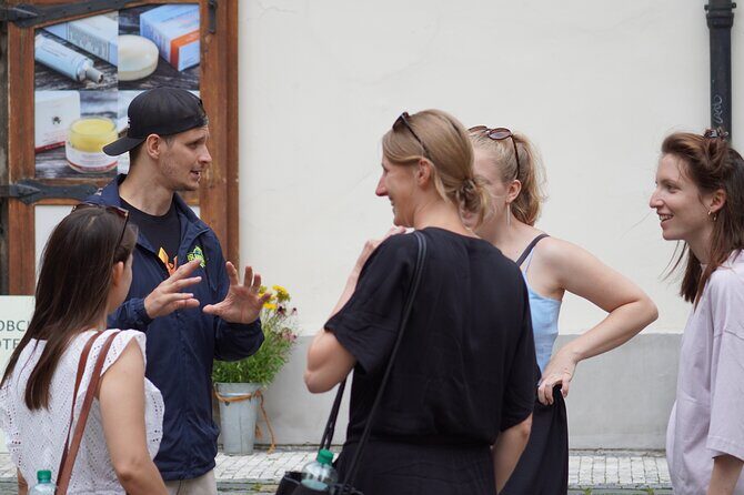 One Day See-it-All Prague Tour & River Boat Cruise with PragueWay - Who Is This Tour Best For?