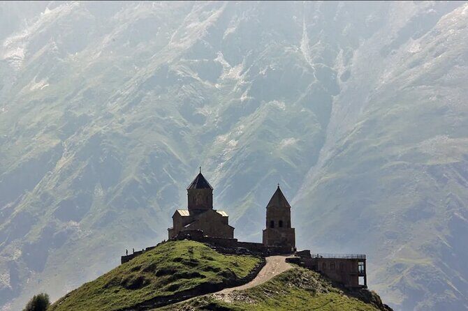 One-day tour to the Magnificent Kazbegi - Exploring the One-day Tour to the Magnificent Kazbegi