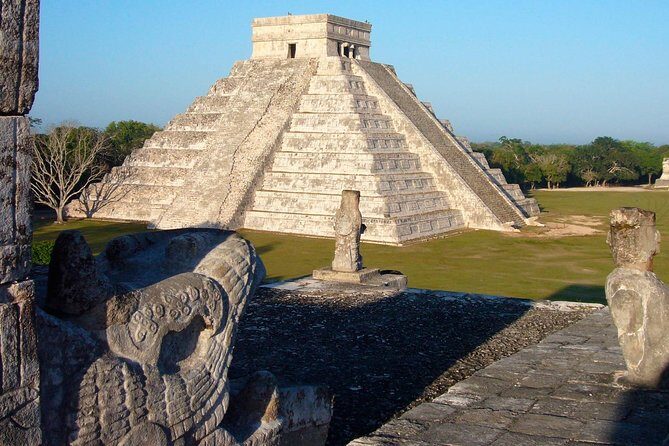 One day tour to the MAYAN ancient city Chichén Itza (Cenote and Valladolid) - Key Points