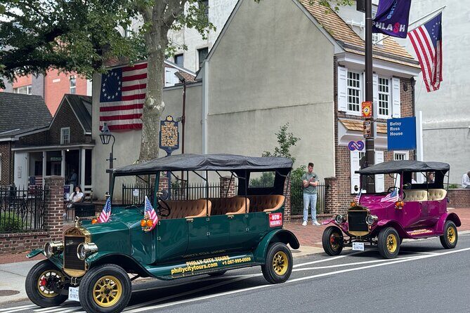 One Hour Tour Of Philadelphia Historical Sites In A Vintage Car - The Landmarks and Stops in Detail
