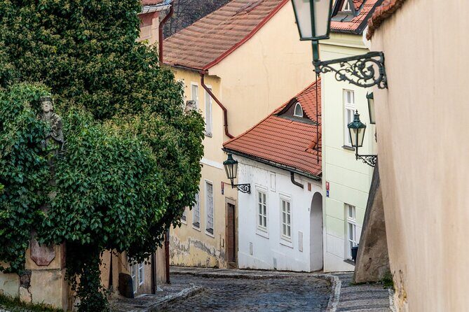 One Prague Tour: The Castle Side with local Food & Beer - FAQ