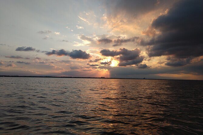 One Tandem Kayak Rental for 2 hours with Manatee & Dolphin sightings! - FAQs