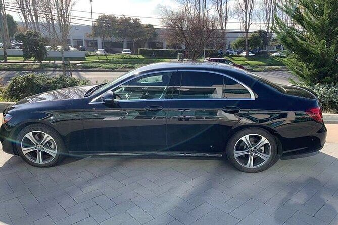 ONE WAY: Francisco Carneiro Airport (OPO) to / from Oporto - What to Expect from This Airport Transfer