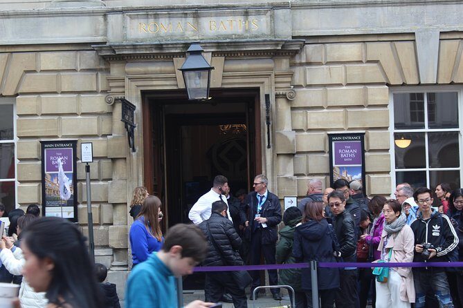 One Way or Round Trip Private Transfer: Heathrow Airport to Bath - Key Points