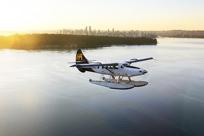 One Way Scenic Seaplane transfer from Seattle to Vancouver - Starting Point: Kenmore Air Harbor on Lake Union